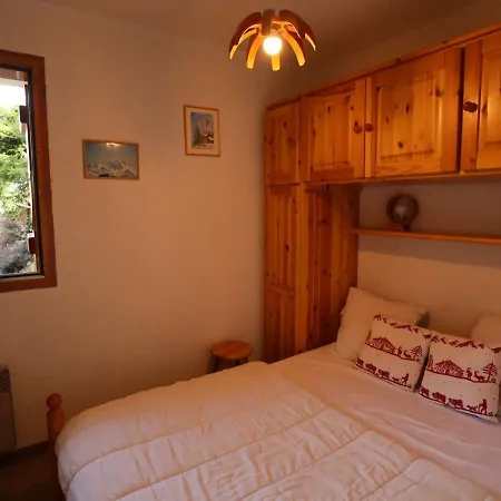 T2 Cosy Avec Terrasse A Areches Pour 4 Pers, Proche Pistes Et Navette - Fr-1-342-213 Apartment